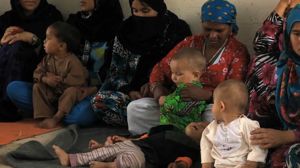 Growing Up Behind Bars