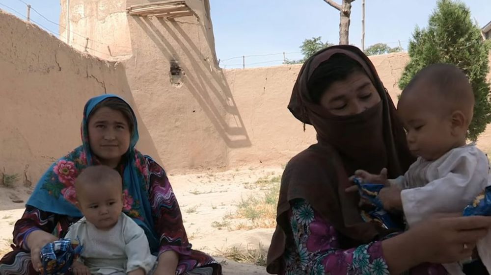 Growing Up Behind Bars